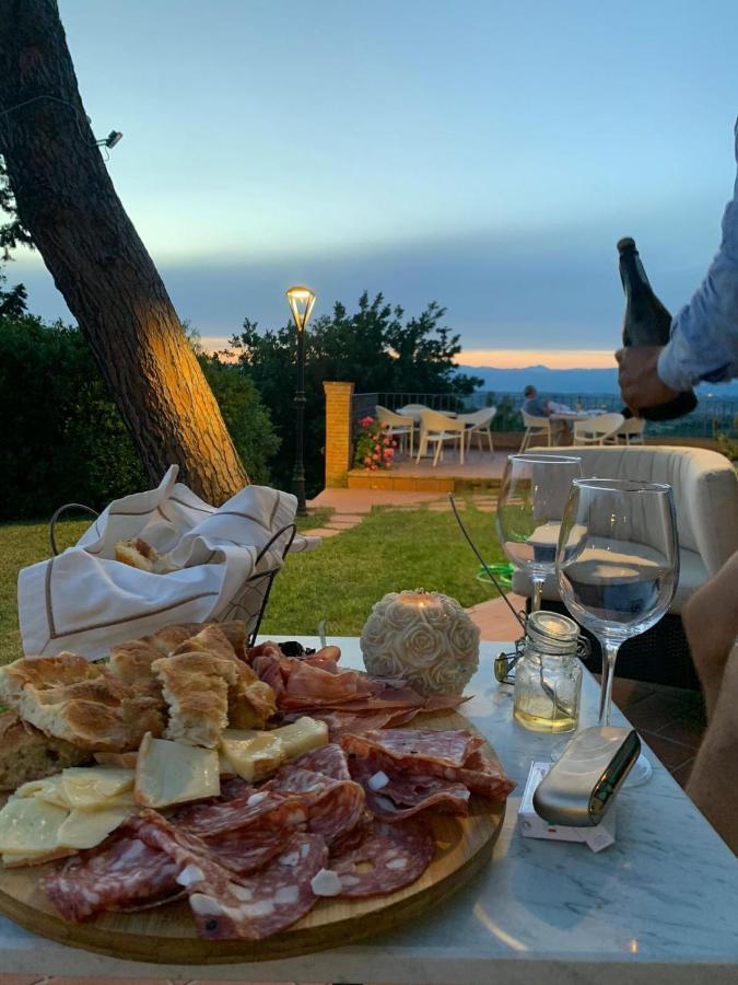 Agriturismo Bellavista サン・ミニアート エクステリア 写真
